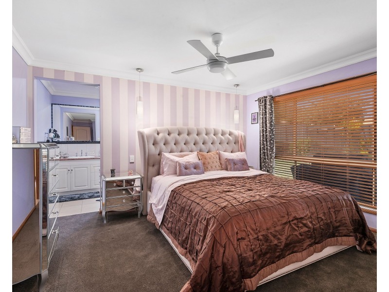 30 Catherine Crescent, Kingsthorpe QLD 4400