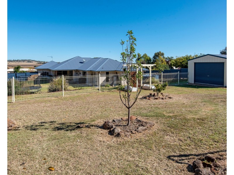 30 Catherine Crescent, Kingsthorpe QLD 4400
