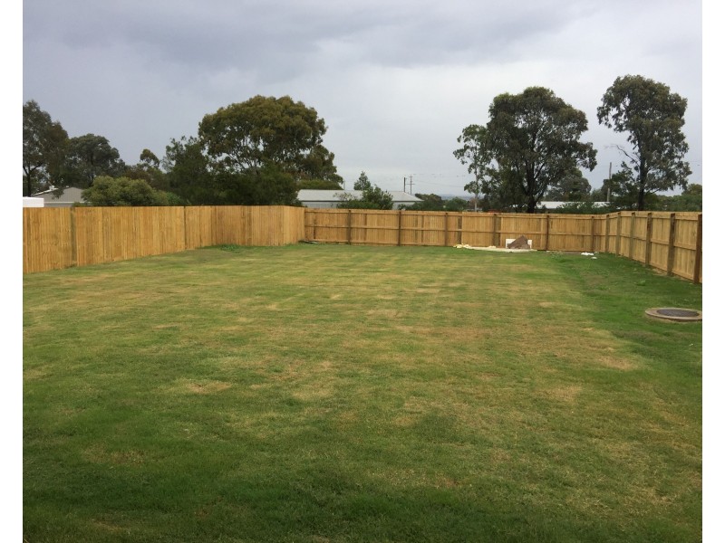 4 Weebah Place, Cambooya QLD 4358