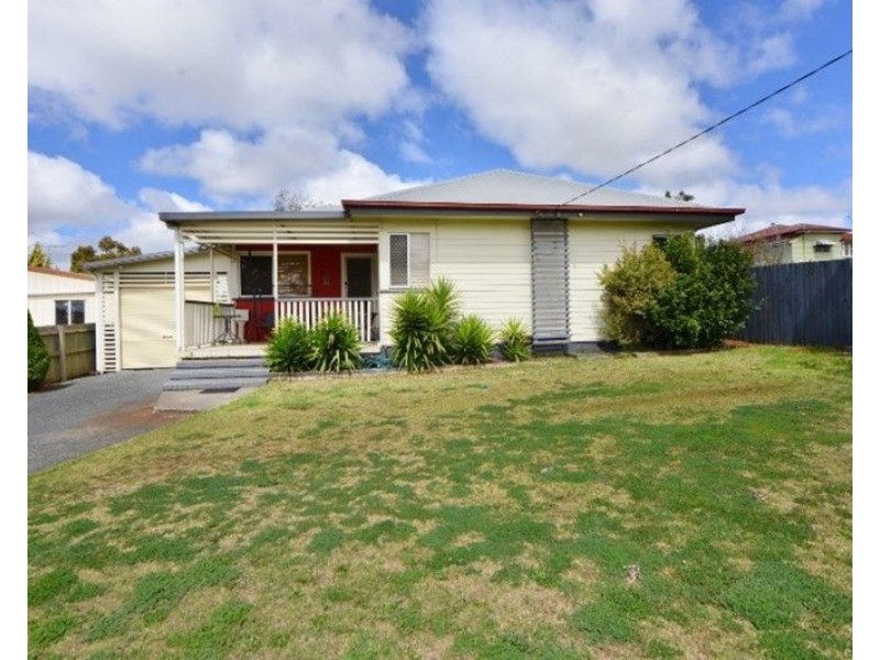 2 Underwood Crescent, Harristown QLD 4350