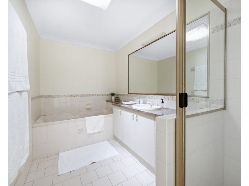 17 Skyview Court, Meringandan West QLD 4352