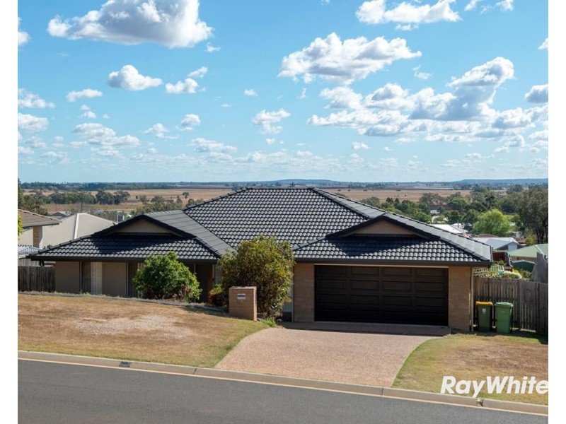 5 Mountain View Drive, Oakey QLD 4401