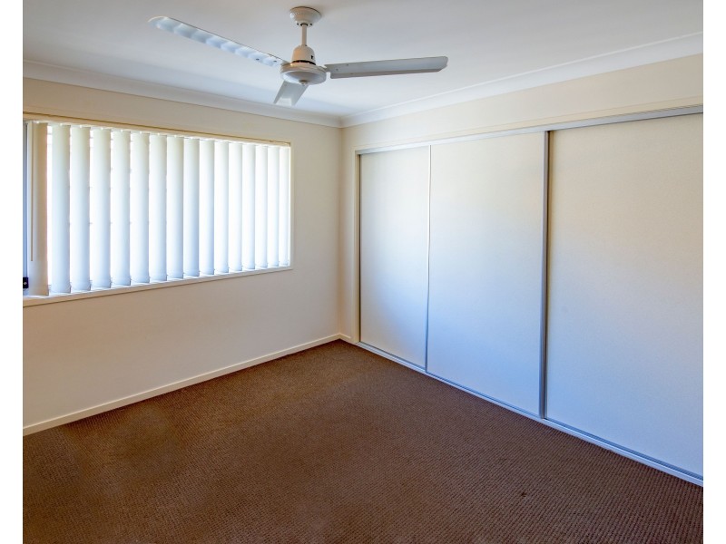 5 Mountain View Drive, Oakey QLD 4401