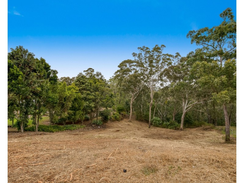 5 Hillsdale Crescent, Blue Mountain Heights QLD 4350