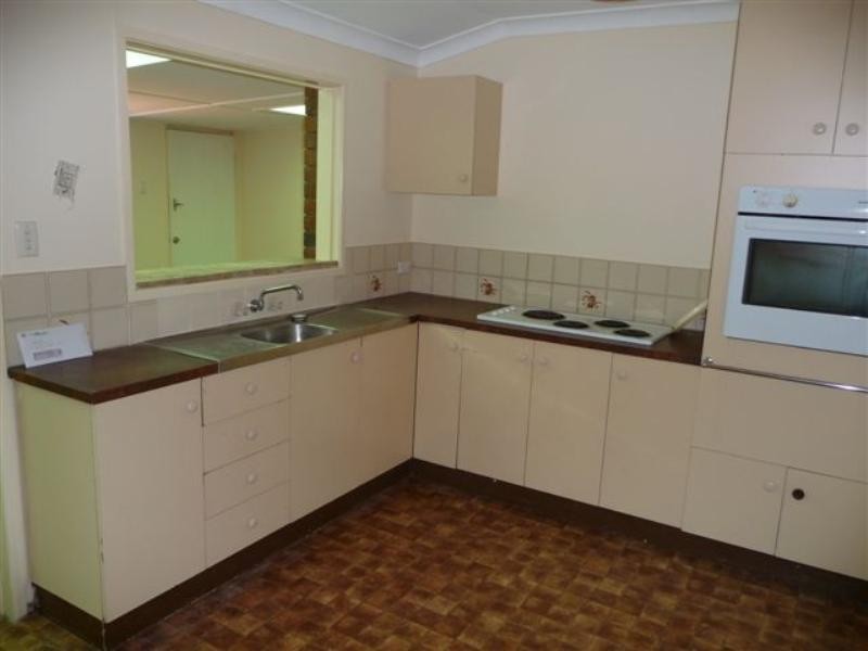 42 Marsala Street, Wilsonton QLD 4350