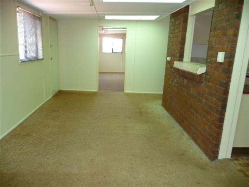 42 Marsala Street, Wilsonton QLD 4350