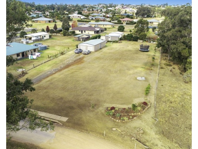 38 Steinberg Road, Highfields QLD 4352