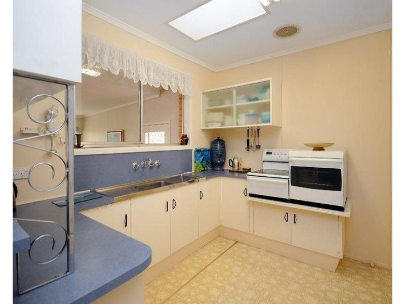 95 Drayton Road, Harristown QLD 4350