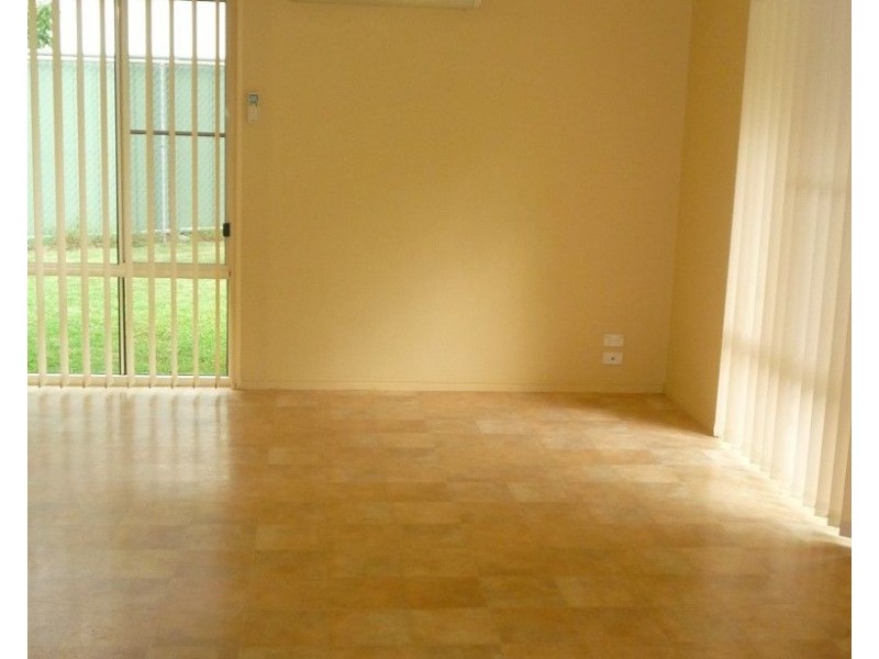 2 Jake Court, Middle Ridge QLD 4350