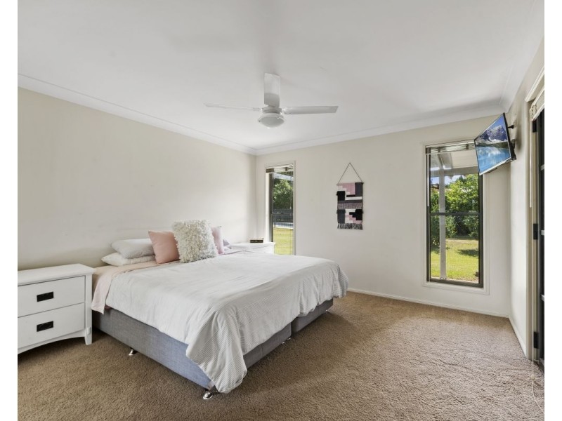 7 Bernard Court, Highfields QLD 4352