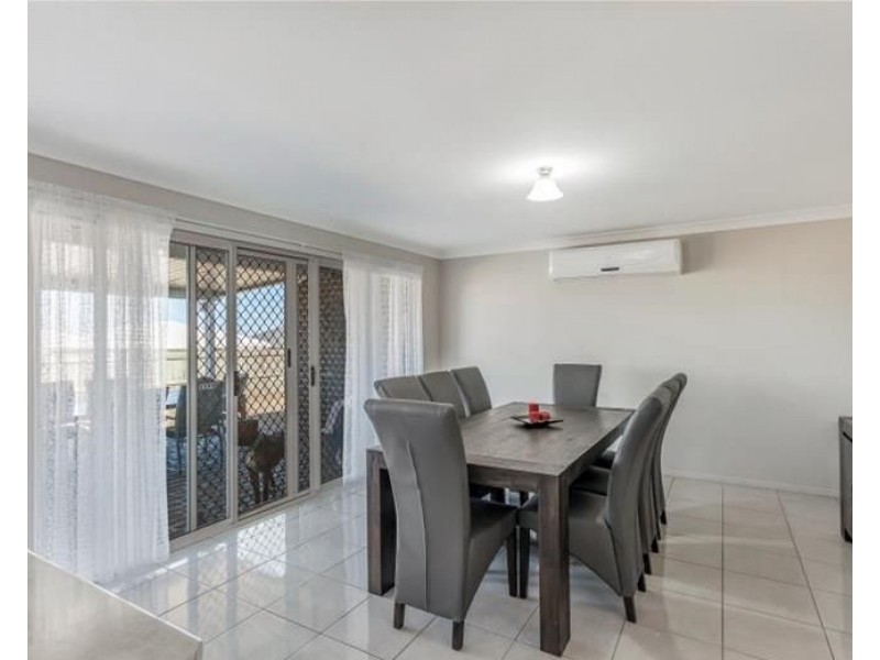 35 Edwin Street, Westbrook QLD 4350