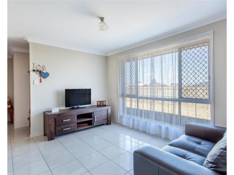 35 Edwin Street, Westbrook QLD 4350