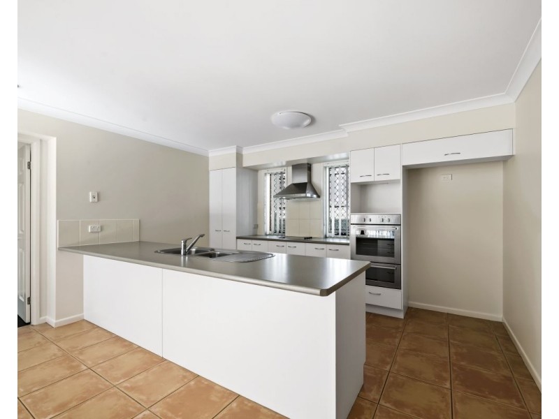 10 Diamantina Drive, Glenvale QLD 4350