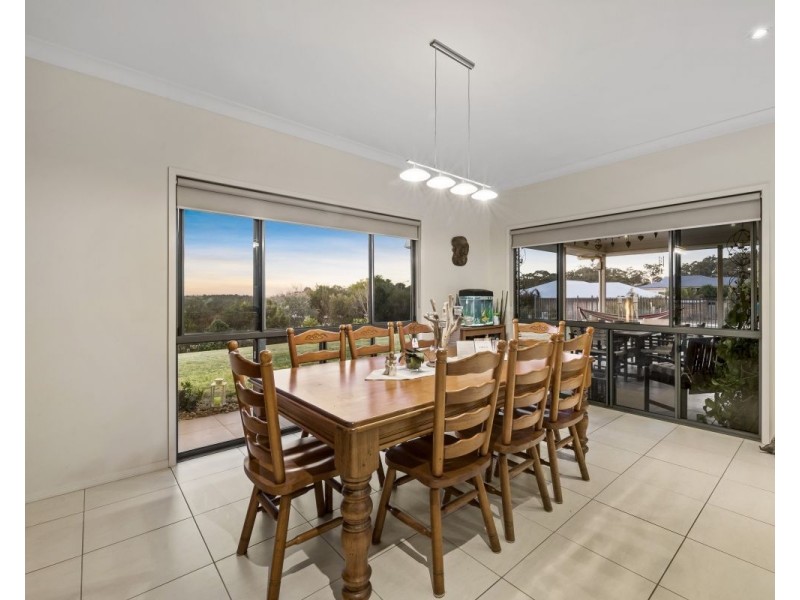 4 Jenna Court, Highfields QLD 4352