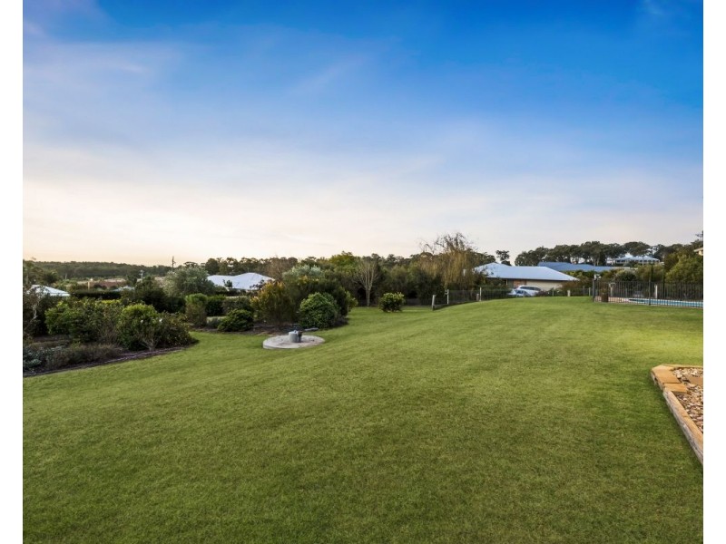 4 Jenna Court, Highfields QLD 4352