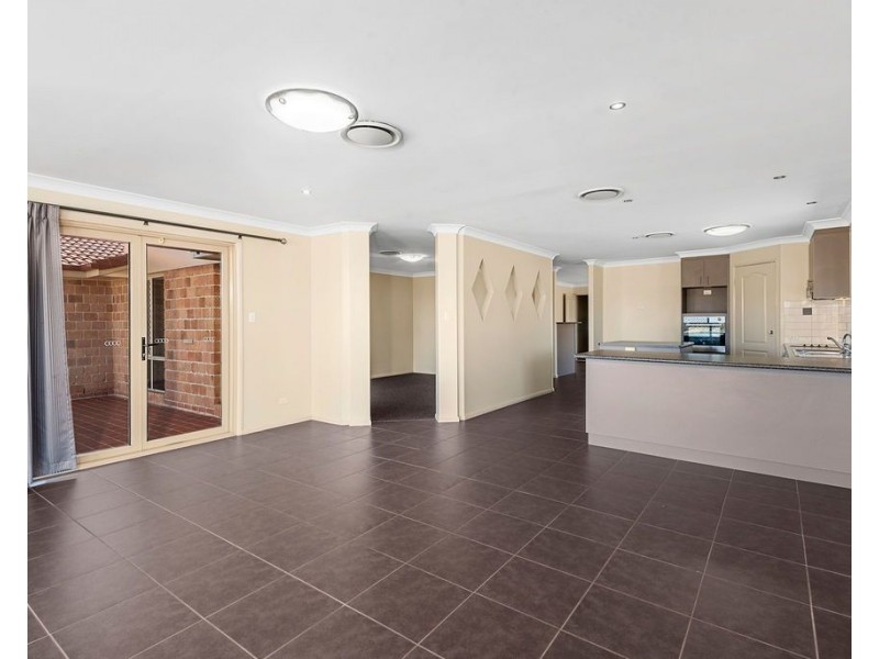 26 Windermere Drive, Hodgson Vale QLD 4352