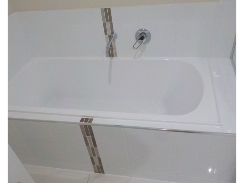 1/4 Wongalee Place, Cambooya QLD 4358