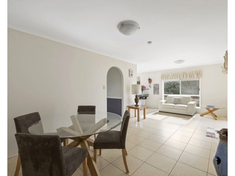 16 Byrd Court, Wilsonton QLD 4350