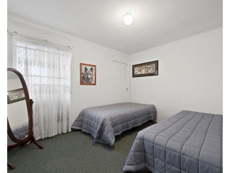 16 Byrd Court, Wilsonton QLD 4350