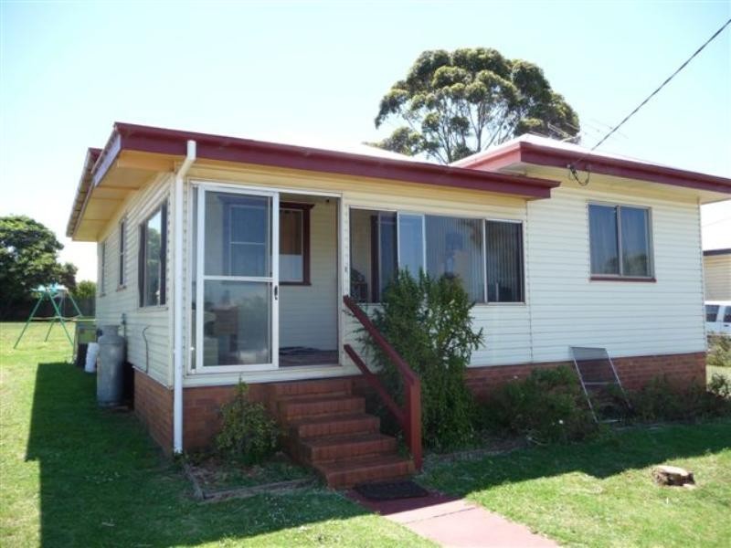 5 Blackwood Street, Harristown QLD 4350