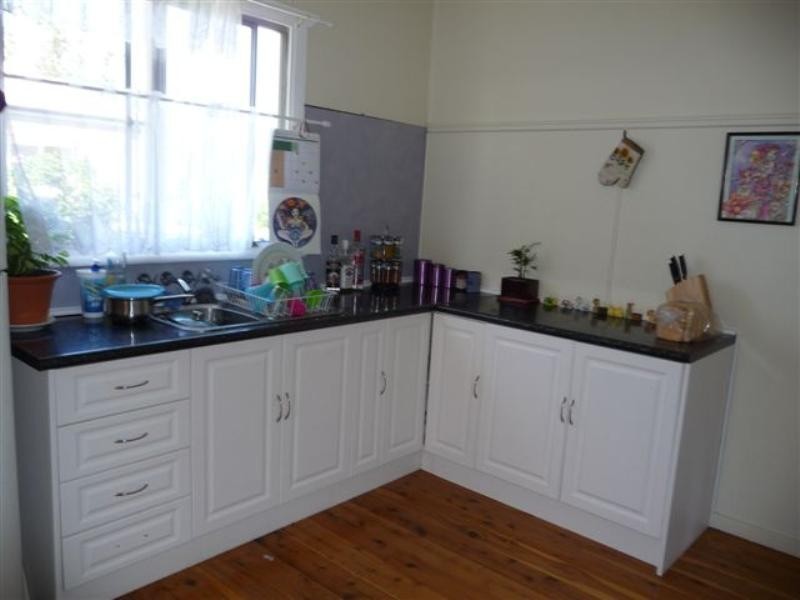5 Blackwood Street, Harristown QLD 4350