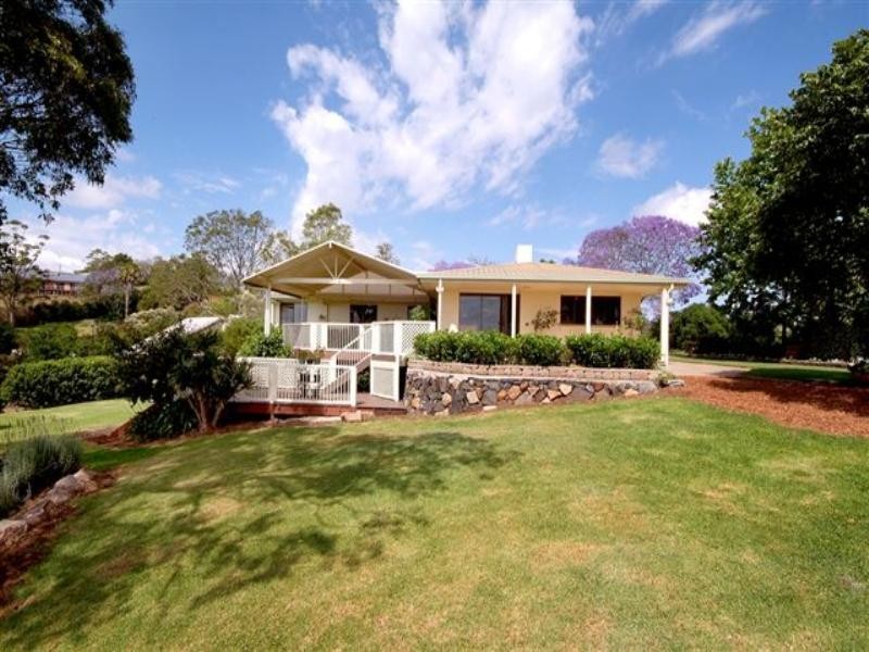 7 Murphys Creek Road, Blue Mountain Heights, Toowoomba QLD 4350