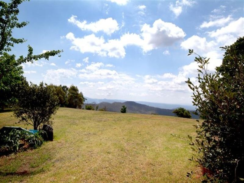 7 Murphys Creek Road, Blue Mountain Heights, Toowoomba QLD 4350
