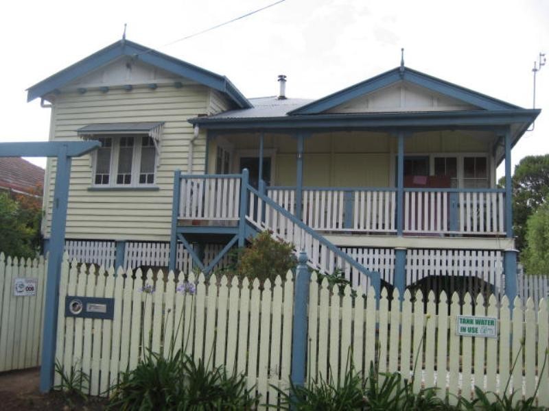 1 Anzac Avenue, Newtown QLD 4350