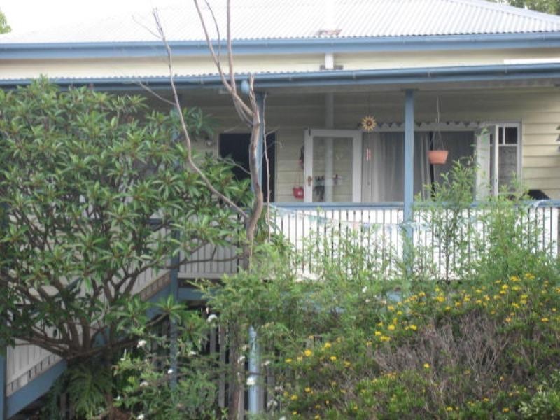 1 Anzac Avenue, Newtown QLD 4350