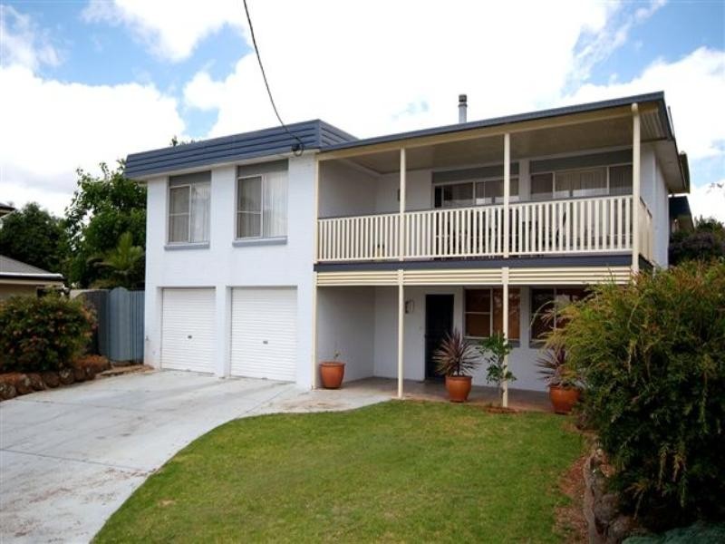 1 Dellwood Court, Prince Henry Heights QLD 4350