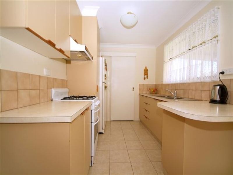 18 Marwedel Street, Kearneys Spring QLD 4350