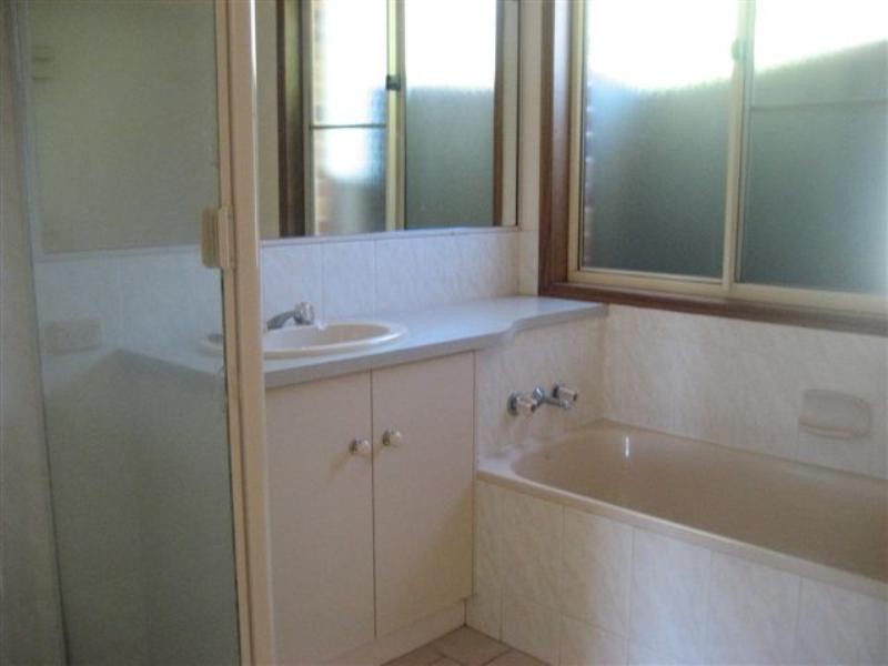 11 Brock Court, Darling Heights QLD 4350