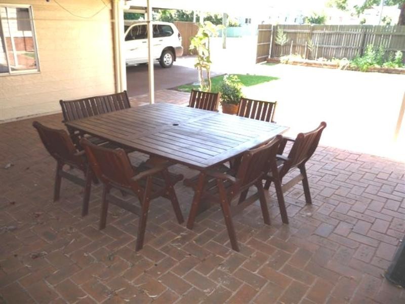 24 Lydwin Crescent, East Toowoomba QLD 4350