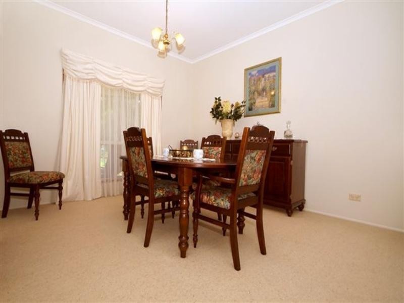 2 Radiata Court, Darling Heights QLD 4350