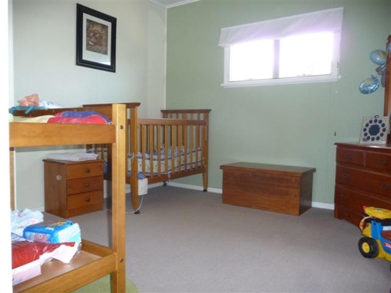 12 James Street, Rangeville QLD 4350