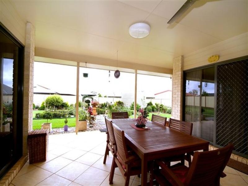 7 Nioka Drive, Highfields QLD 4352