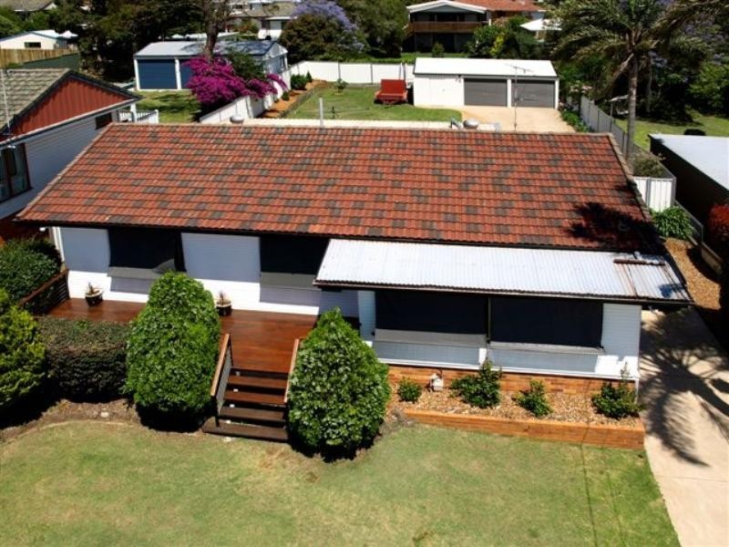 3 Schloss Street, Centenary Heights QLD 4350