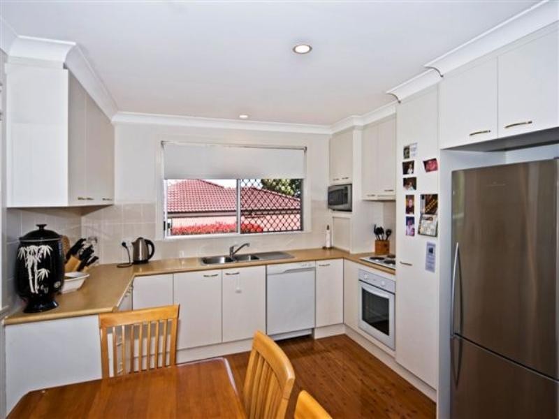 3 Schloss Street, Centenary Heights QLD 4350