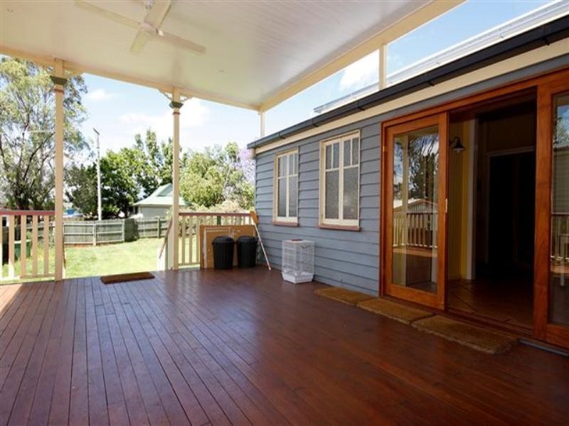 32 Hill Street, Toowoomba QLD 4350