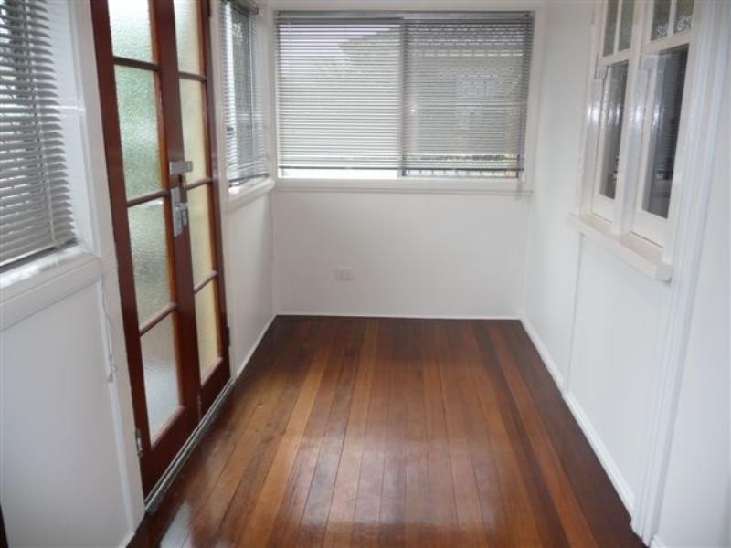 1 Parkinson Street, South Toowoomba QLD 4350