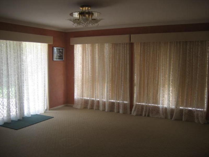 4 Hanna Court, Westbrook QLD 4350