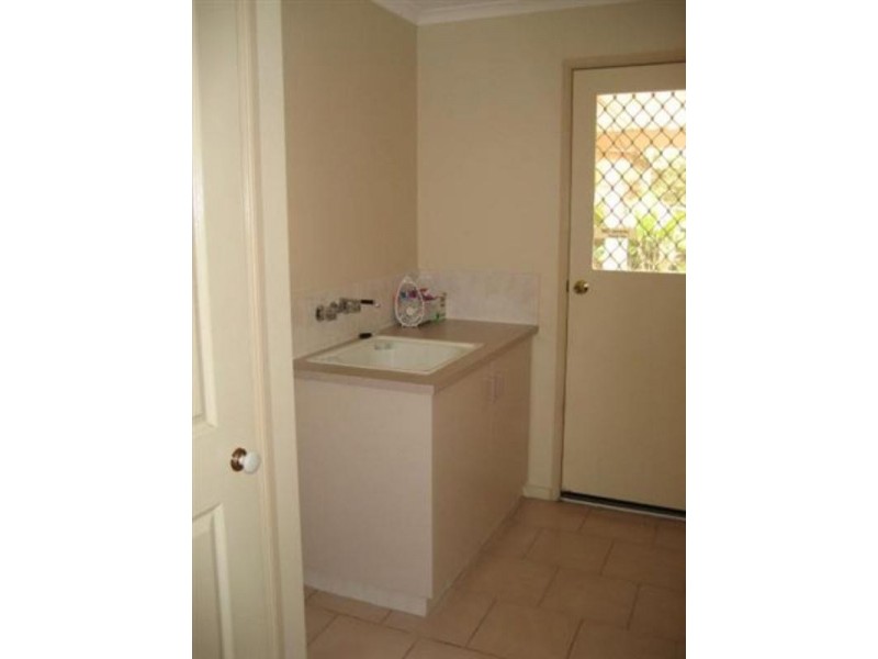 4 Hanna Court, Westbrook QLD 4350