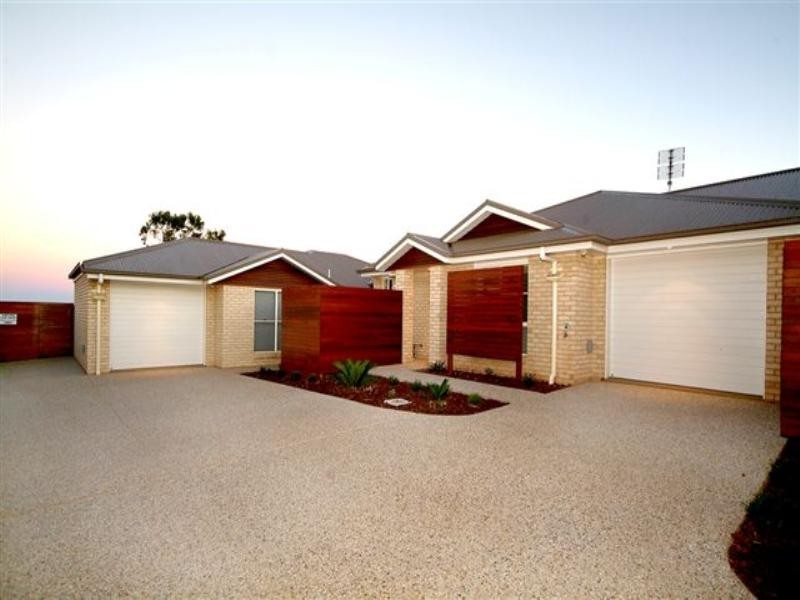 3/27 Highgrove Drive, Highfields QLD 4352