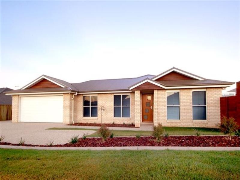 1/27 Highgrove Drive, Highfields QLD 4352