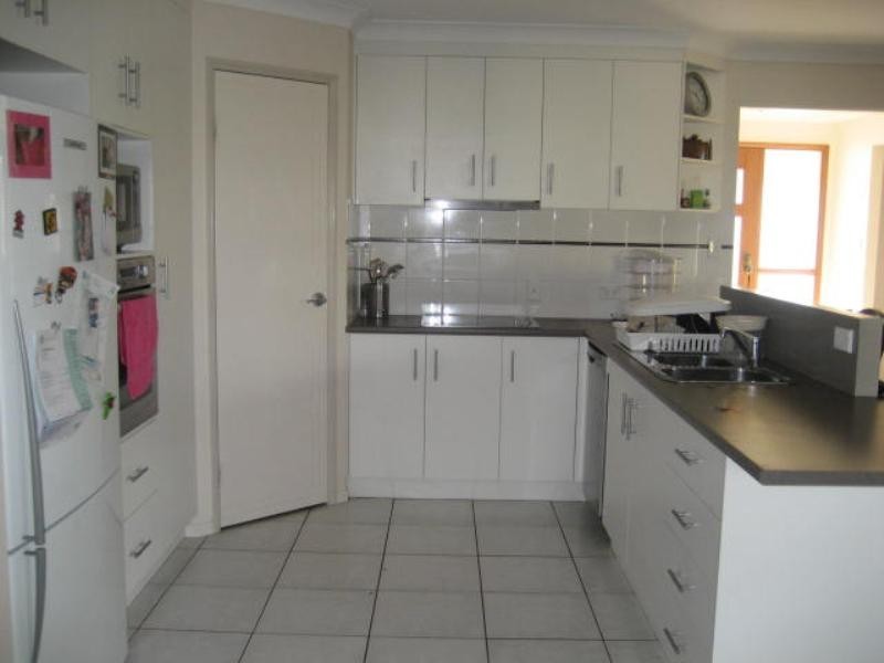 158 Tor Street, Rockville QLD 4350