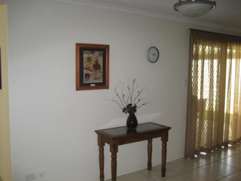 2 Pelican Drive/56 Aberdeen Street, Rangeville QLD 4350