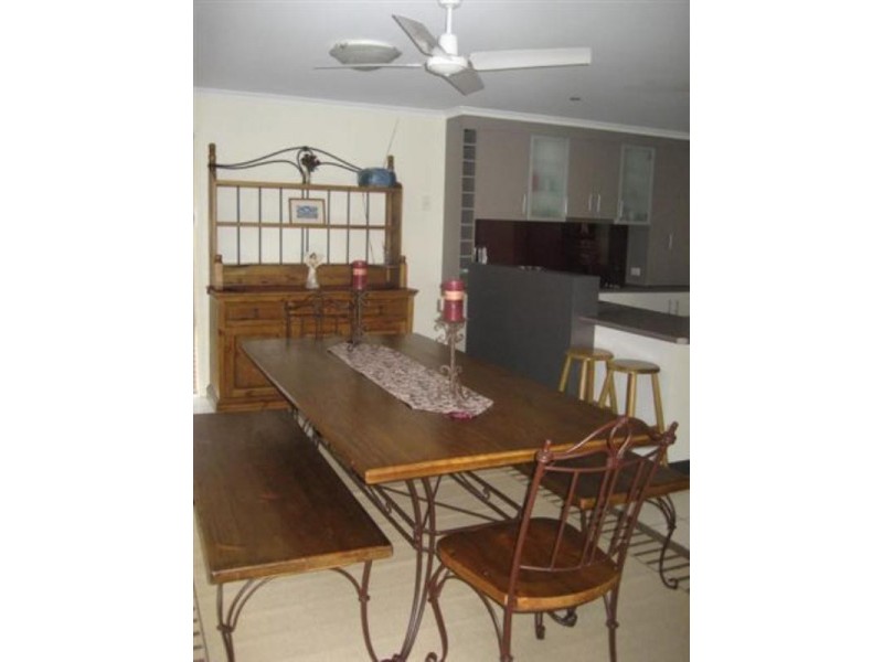 2 Pelican Drive/56 Aberdeen Street, Rangeville QLD 4350