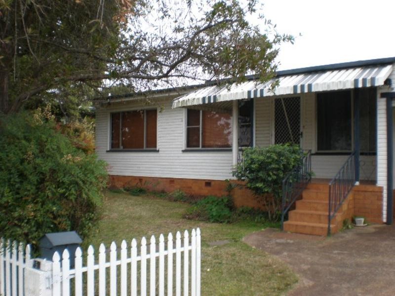 5 Butler Street, Rangeville QLD 4350