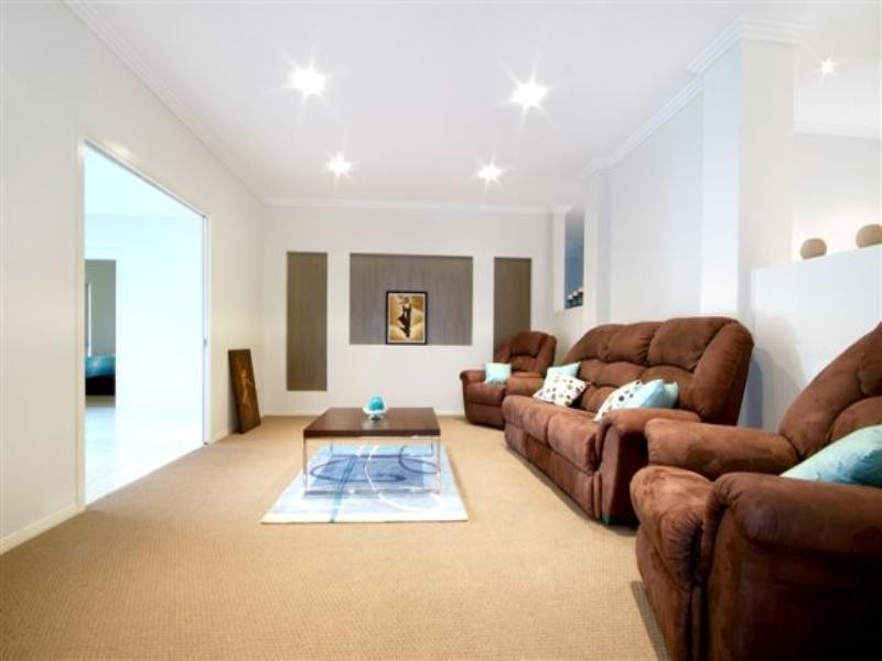 44 Holly Avenue, Highfields QLD 4352