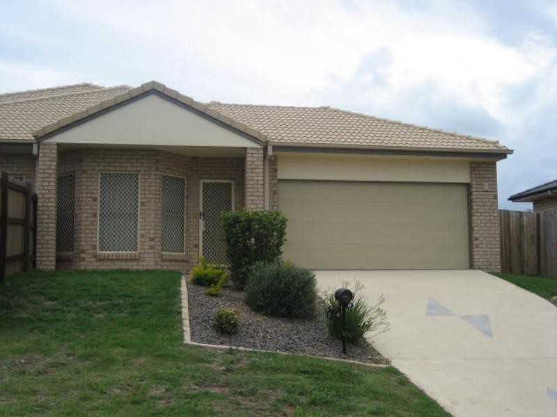 2/6 Winning Street, Glenvale QLD 4350